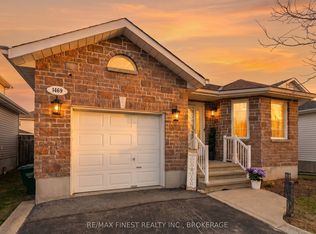 1469 Birchwood Dr, Kingston, ON K7P3H3