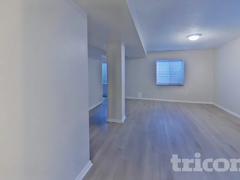6427 Jules Dr — Photo 13