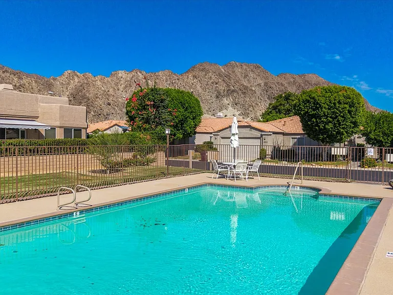 48137 Vista Cielo — Photo 41