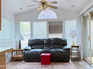 4800 S 28th St #143, Show Low, AZ 85901