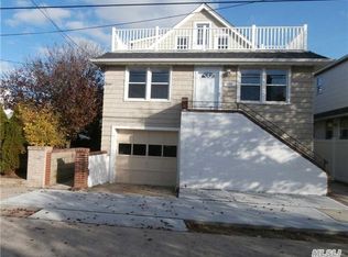 102 Bellmore Ave, Point Lookout, NY 11569