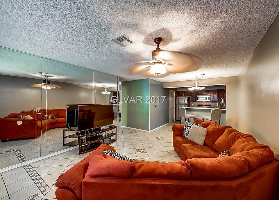 1st image of 2040 Bavington Dr Unit B
