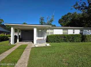 3828 Tyndale Dr, Jacksonville, FL 32210