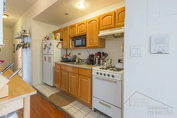 Rented by Ideal Properties Group | media 34