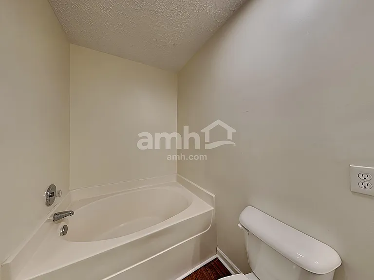 3468 Chandler Cove Way — Photo 10