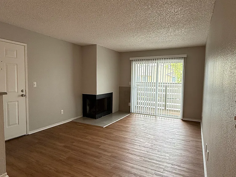 Willow Ridge — Photo 36