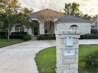 8 Sunview Rd, Austin, TX 78738