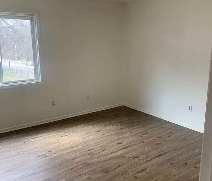 1430 Case Ave E #1 — Photo 33