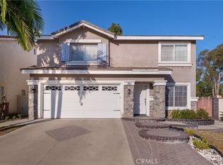 40 Linhaven, Irvine, CA 92602