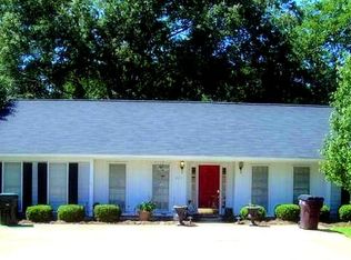 2601 Colonial Dr APT B, Albany, GA 31721