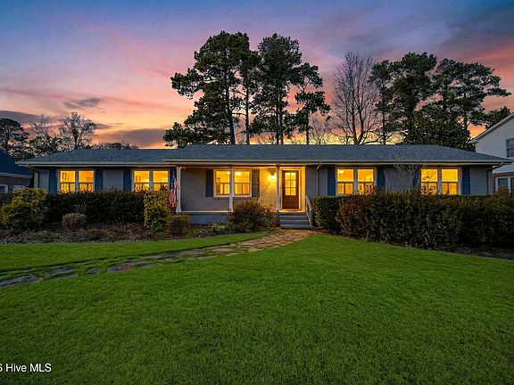 2nd image of 225 Tanbridge Road