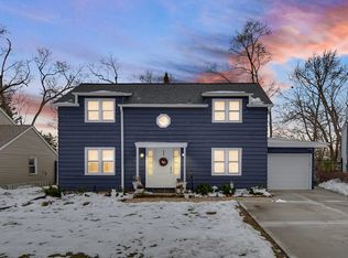 523 N Cedar Rd, New Lenox, IL 60451