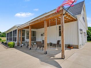 30019 Bashan Rd, Racine, OH 45771