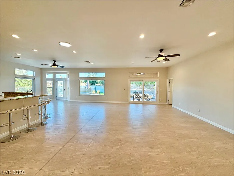 10541 Broom Hill Dr — Photo 3