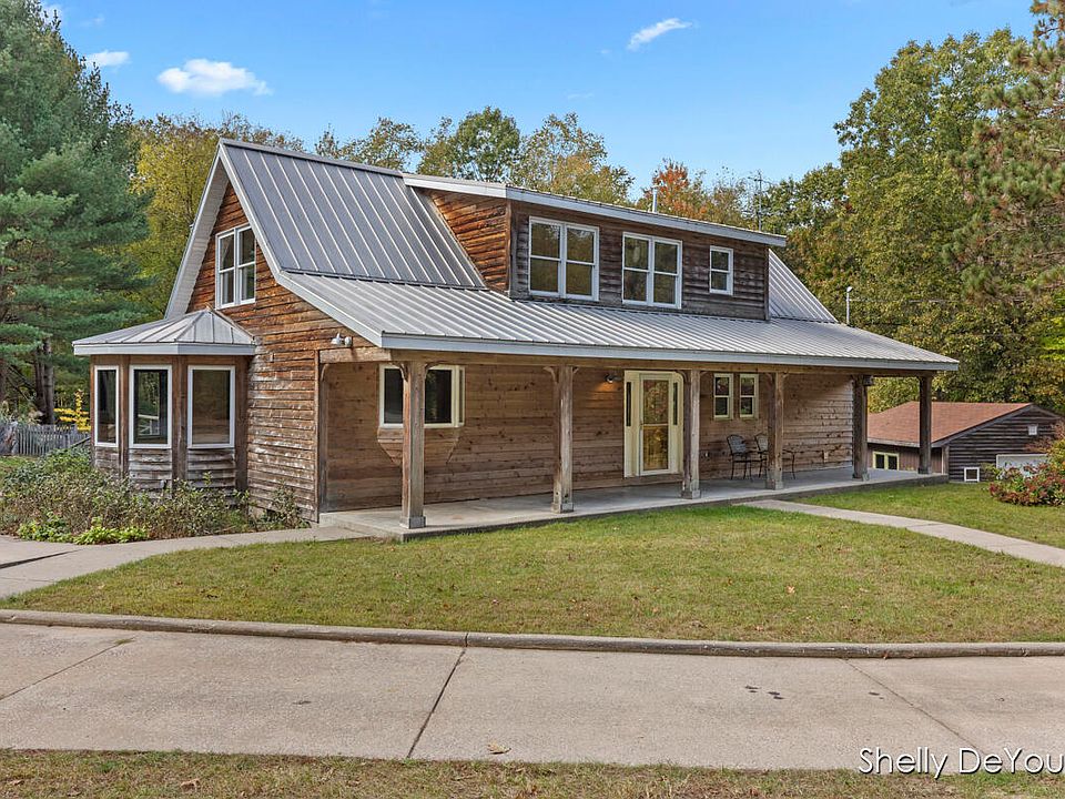 7455 Blakely Dr NE, Rockford, MI 49341 Zillow