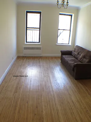 Rented by Glasser Realty LLC | media 15