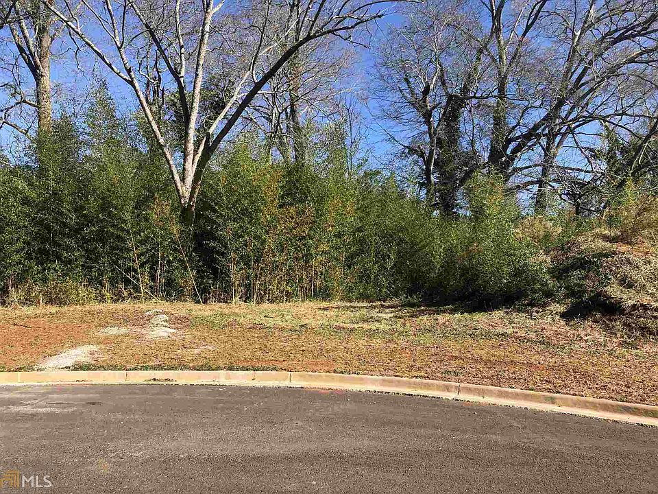 1st image of 680 Foster Park Ln #14