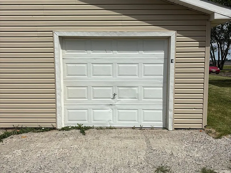 1481 Northern Ave — Photo 15