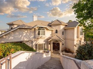 613 E Sunset Dr N, Redlands, CA 92373