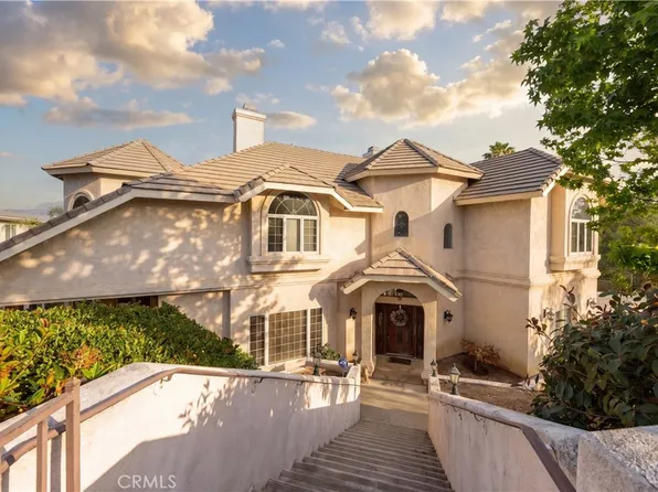 613 E Sunset Dr N, Redlands, CA 92373