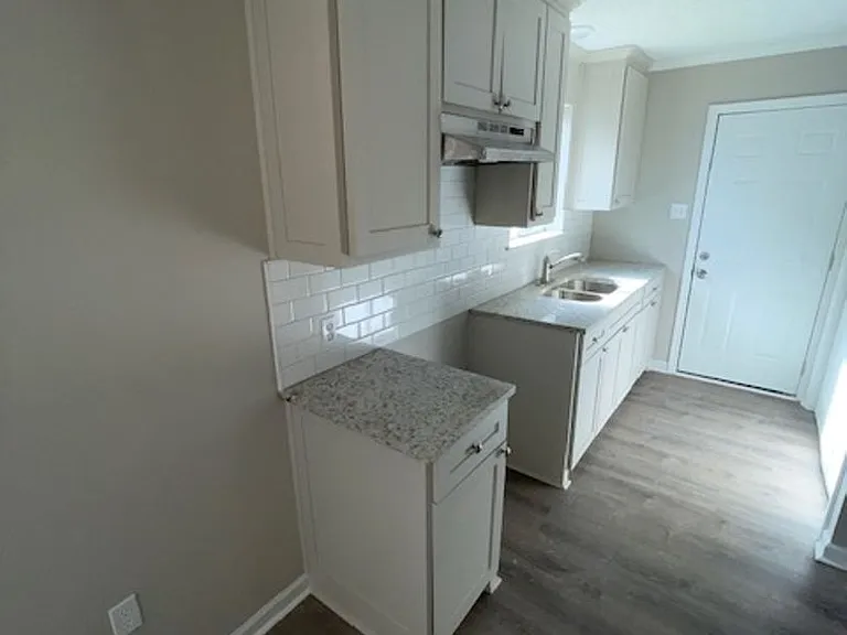 1545-1547 La Annie Dr — Photo 34