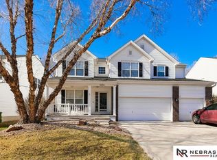5424 S 160th St, Omaha, NE 68135