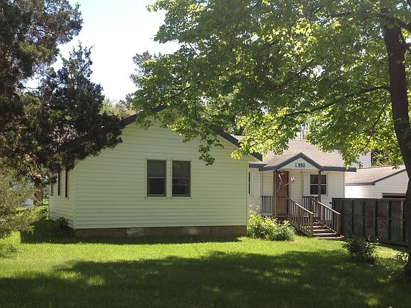 2nd image of 9810 N Garden Ln