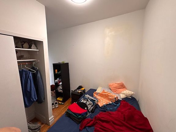 4th image of 350 E 67th St #8A