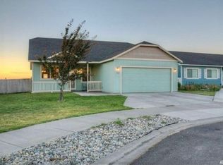 730 N Larkspur Ln, Othello, WA 99344