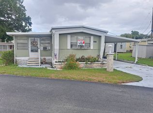 143 Oakhill View Dr, Valrico, FL 33594
