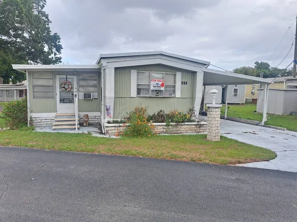 143 Oakhill View Dr, Valrico, FL 33594