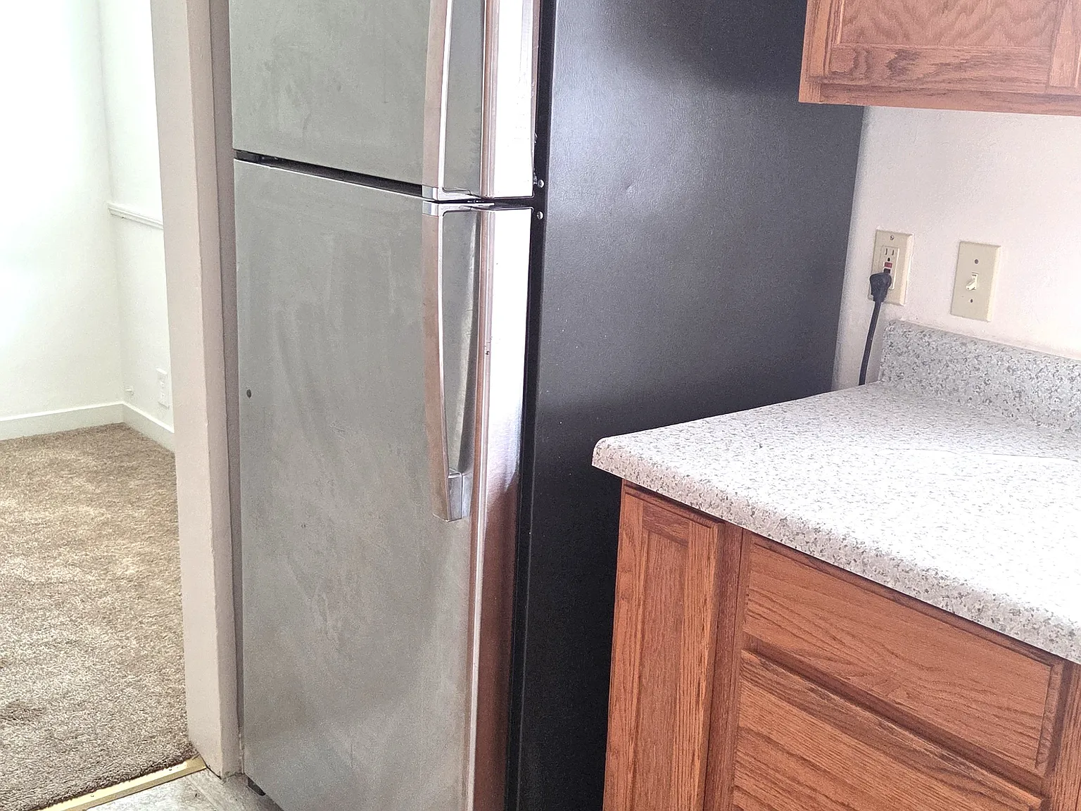 2 bed, 750 sqft, $2,700 — Photo 3