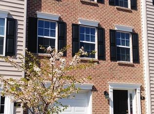 8 Mustang Dr #8, Hanover, PA 17331
