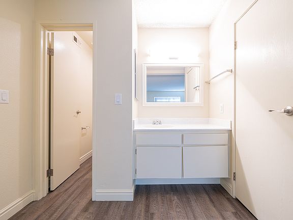 3rd image of 1245 Palomar Pl #72