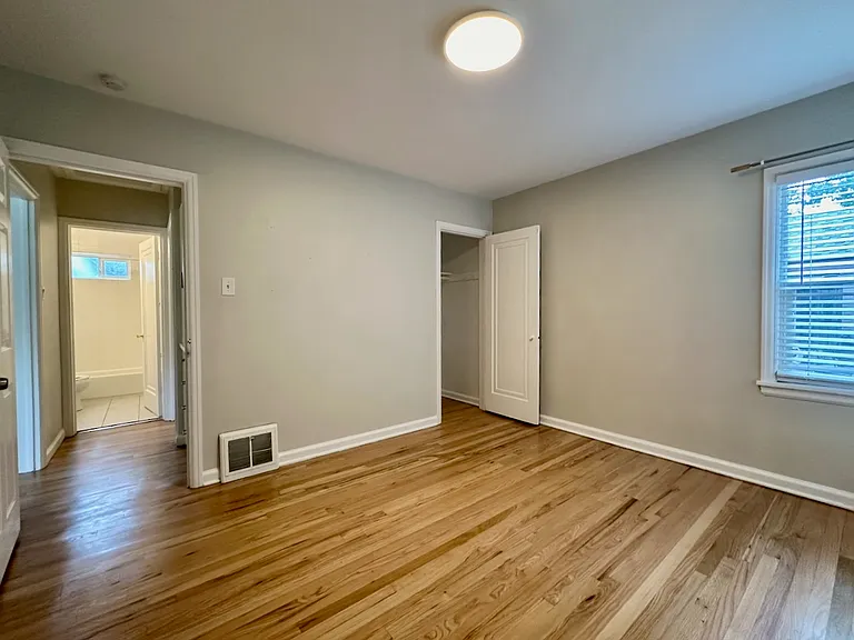 Primary room empty