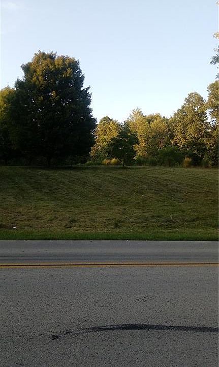 1st image of 3522 Paoli Pike