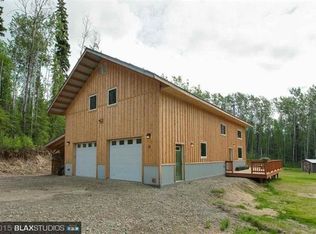 1289 Ermosa Vista Dr, Fairbanks, AK 99709