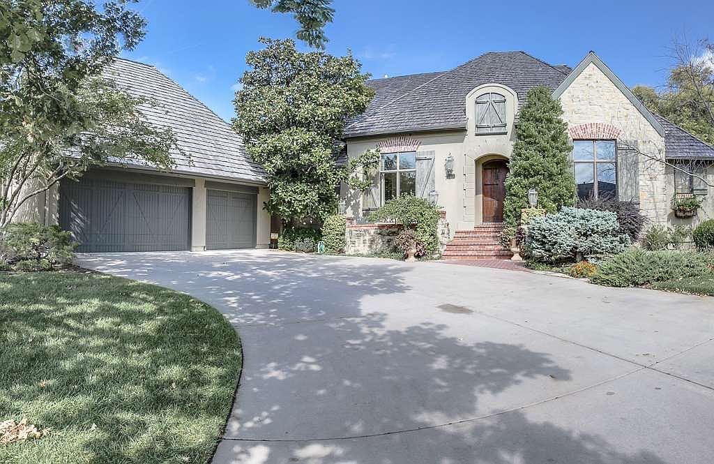 8504 E Bridlewood St, Wichita, KS 67206 Zillow