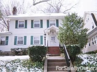 134 Essex Ave, Glen Ridge, NJ 07028