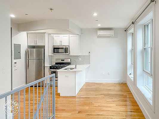 1st image of 225 Howard Ave #7B