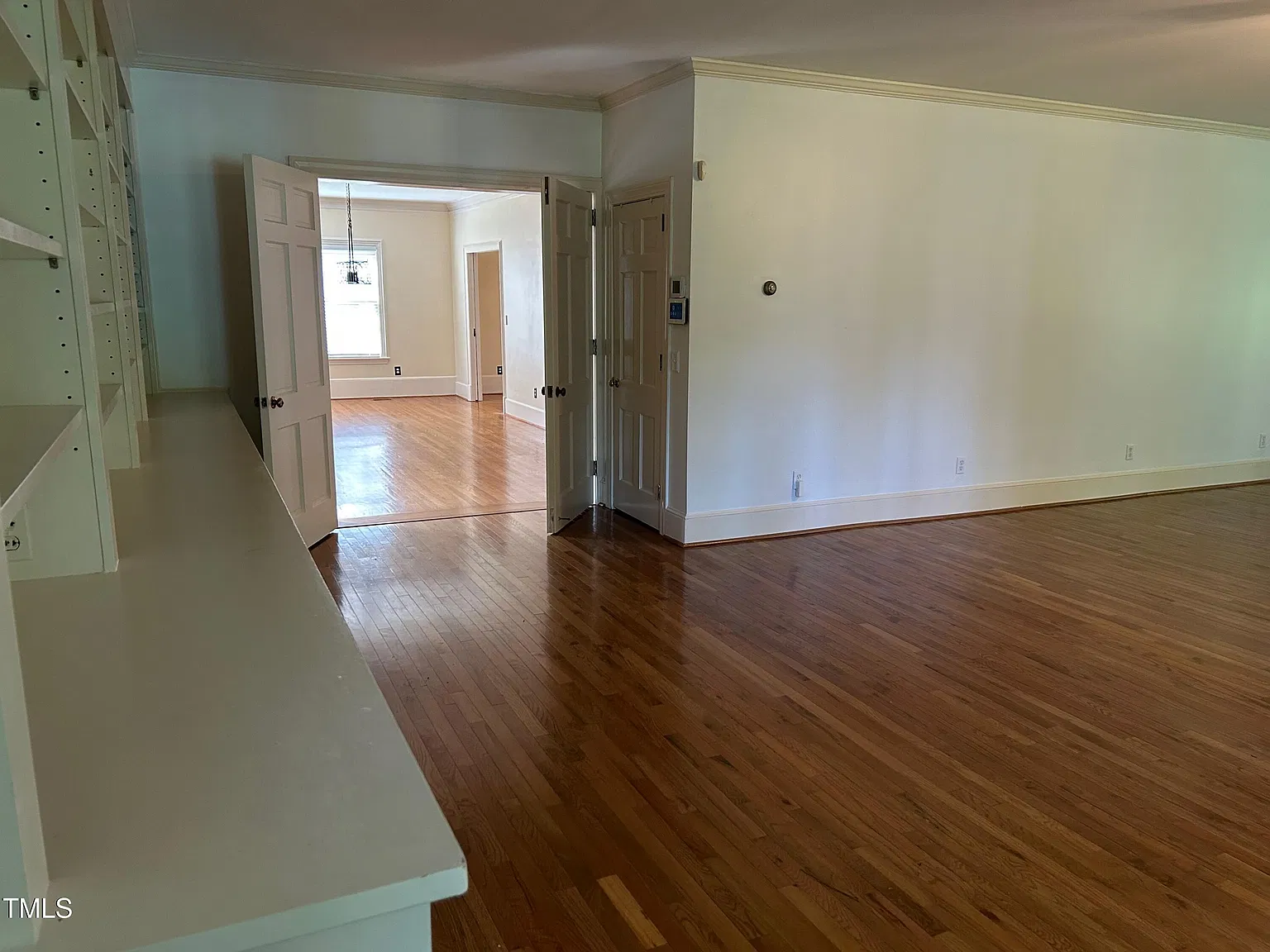 3 bed, 2.5 bath, $1,995 — Photo 4
