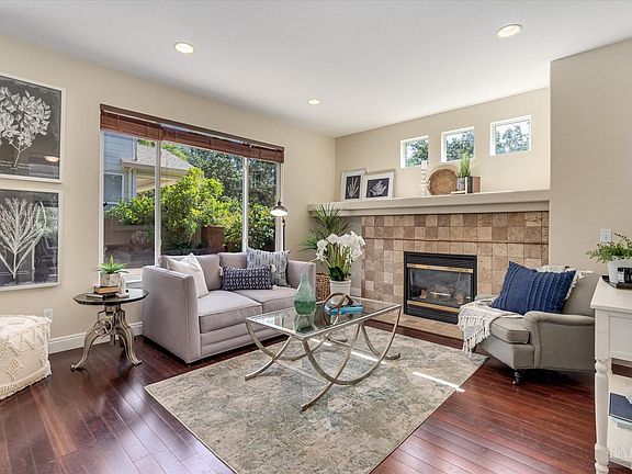2nd image of 1100 Enzos Way