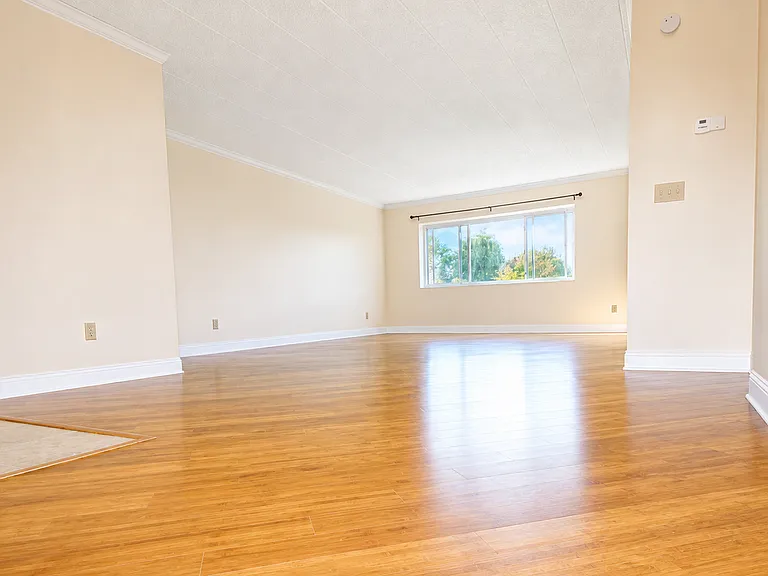 2-Bed/2-Bath
