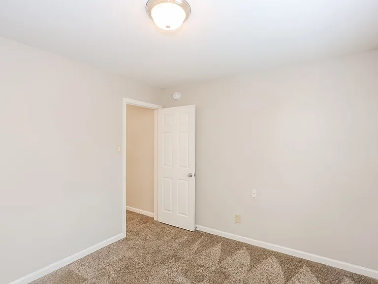 7345 Mitzi Deborah Ln — Photo 11