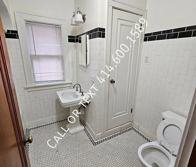 3148 N 56th St — Photo 20