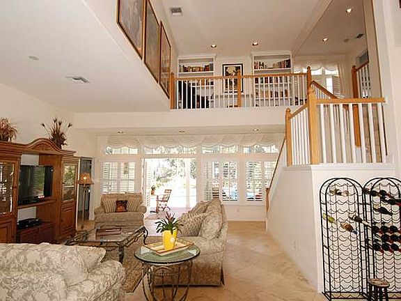 2nd image of 5046 SW Orchid Bay Dr