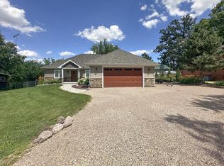 4120 Chestnut St, Delavan, WI 53115