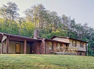 2240 Cathy Rd, Hiawassee, GA 30546