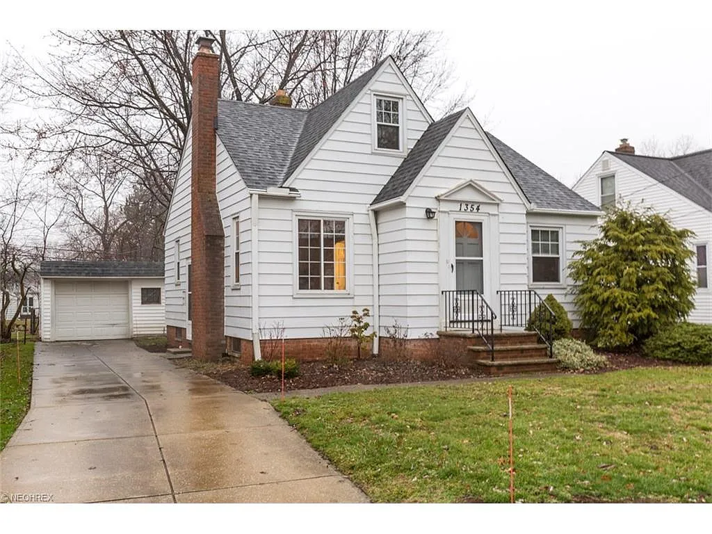 1354 Mayfield Ridge Rd photo 1