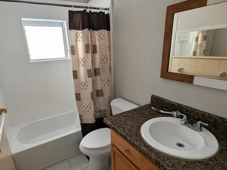 994 Coconut Cir W — Photo 21